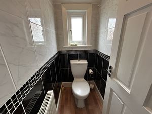 Photo 30- click for photo gallery